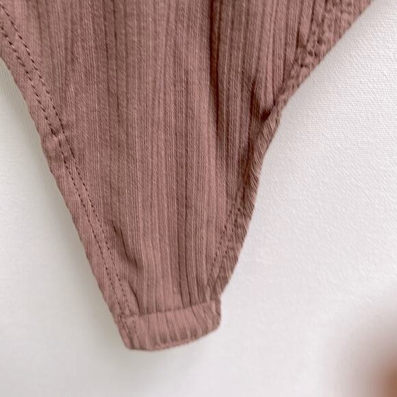 Lovers and Friends Lina Bodysuit in Mocha Size S - Picture 10 of 11